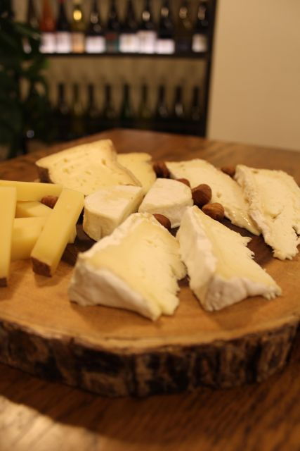 Paris : French Wine and Cheese Pairing - Booking and Payment Information