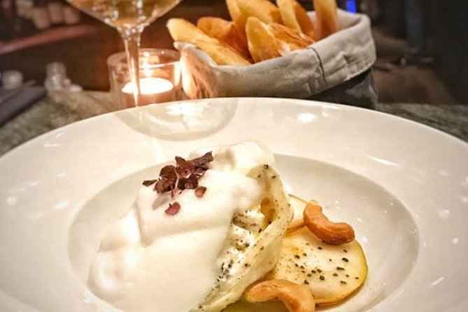 Paris French Wine Tasting 3-Course Dinner - Location and Setup of the Wine Tasting Dinner