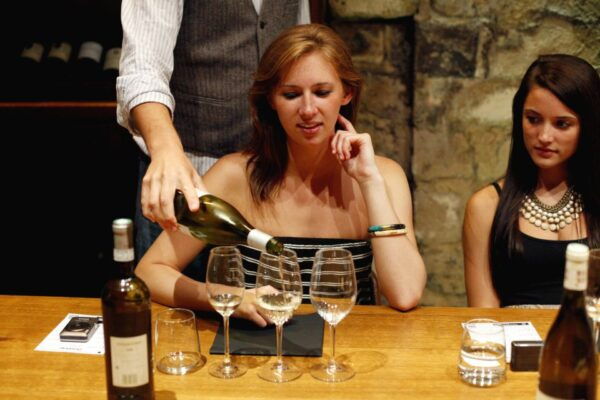 Paris: French Wine Tasting Class With Sommelier - Location and Meeting Point