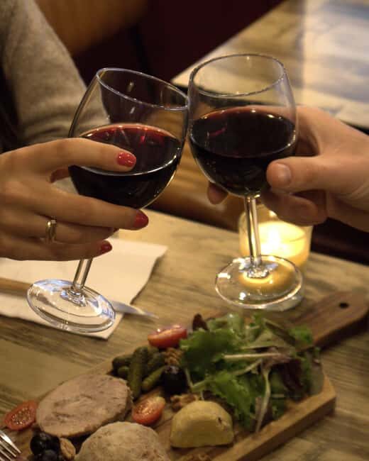 Paris: French wine tasting - Good To Know