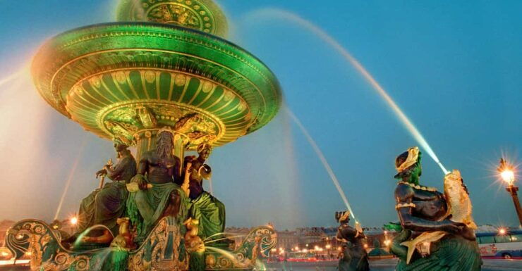 Paris : From the Monarchy to the Revolution. - Key Points