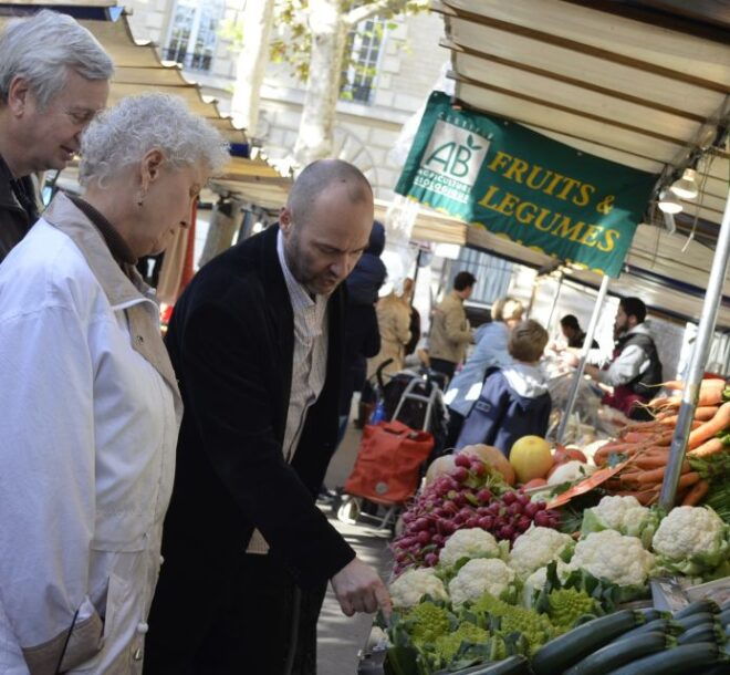 Paris: Full-Day Cooking Class, Market Tour and Lunch - Review Summary