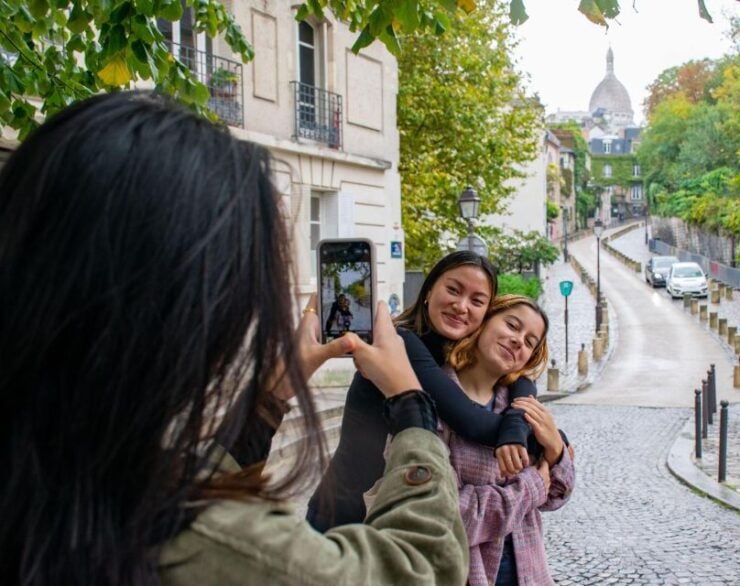 Paris: Full-Day Custom Tour With Local Guide - Tour Duration and Itinerary