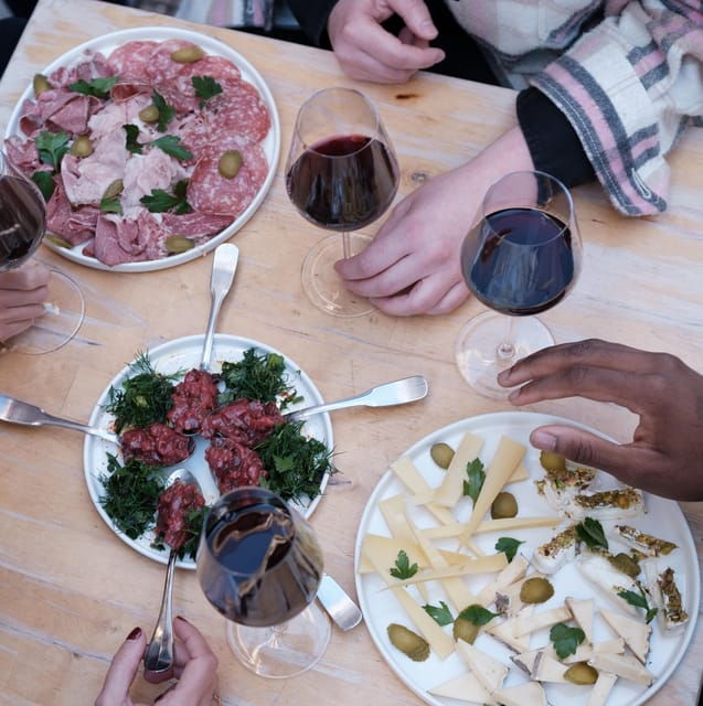 Paris: Gastronomy & Wine Tour by a Culinary School - Exploring Parisian Gastronomy