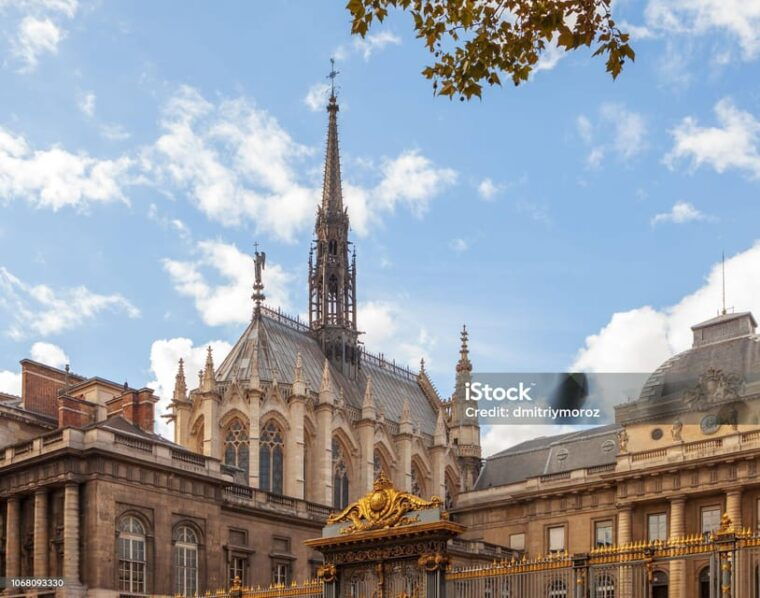 Paris: Ghosts and Dark Stories Guided Walking Tour - Customer Reviews and Ratings