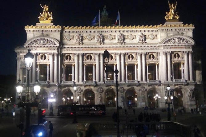 PARIS : Gourmet Dinner by Luxury Bus in the Capital of Lights - Luxury Bus Tour