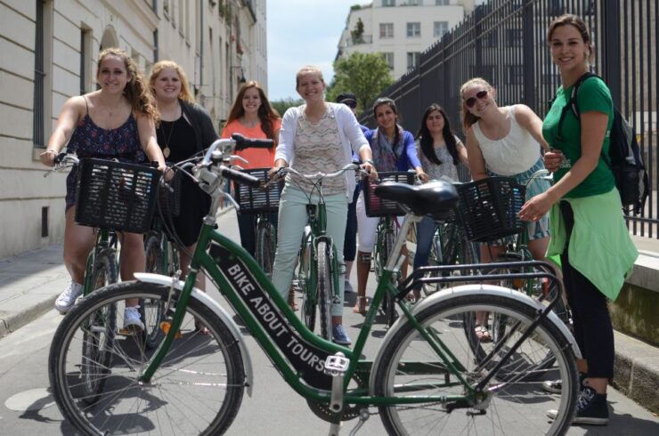 Paris: Guided Bike Tour Like a Local - Activity Details
