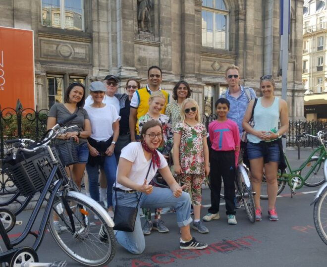 Paris: Guided Bike Tour Like a Local - Select Participants and Date