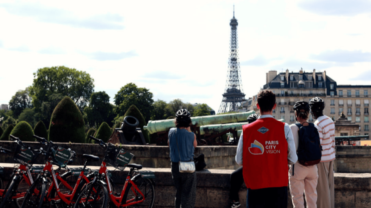 Paris Guided Bike Tour - Key Points