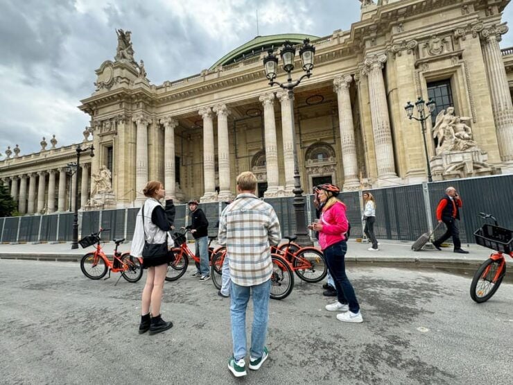 Paris: Guided City Tour by Electric Bike - Itinerary Highlights