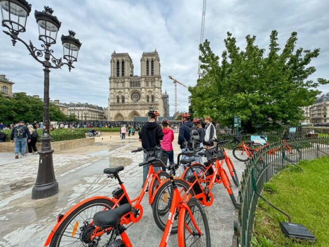 Paris: Guided City Tour by Electric Bike - Participant Information