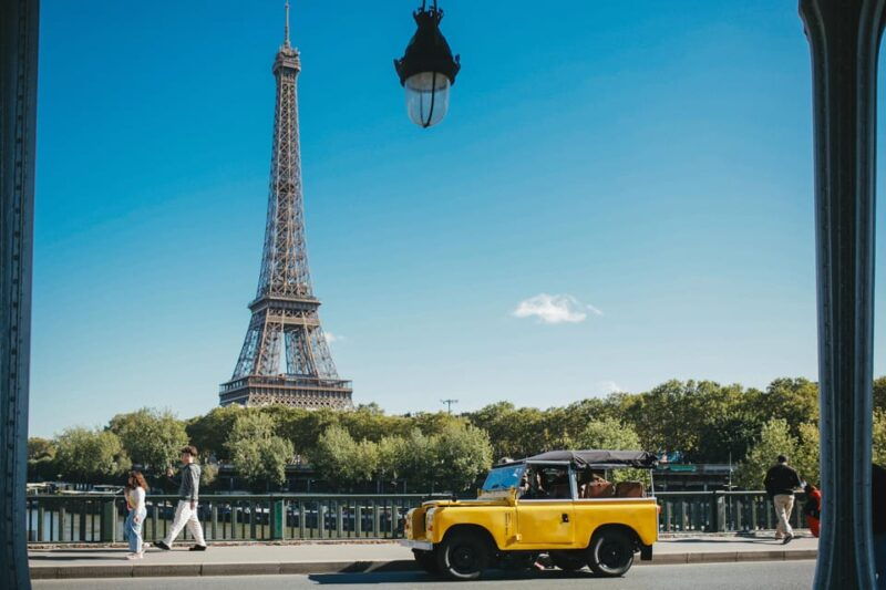 Paris: Guided Tour in a Vintage Land Rover - Good To Know