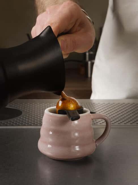 Paris hidden bar: 3-step coffee Gourmet tasting experience - The First Stop: Filter Coffee with the V60 Method