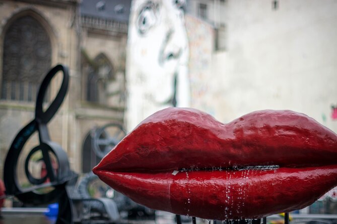 Paris Hidden Gems Photowalk Tour - Meeting Point Details