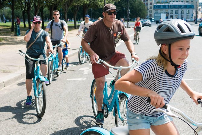 Paris Highlights Bike Tour With Eiffel Tower, Louvre and Notre-Dame - Pricing and Reservation