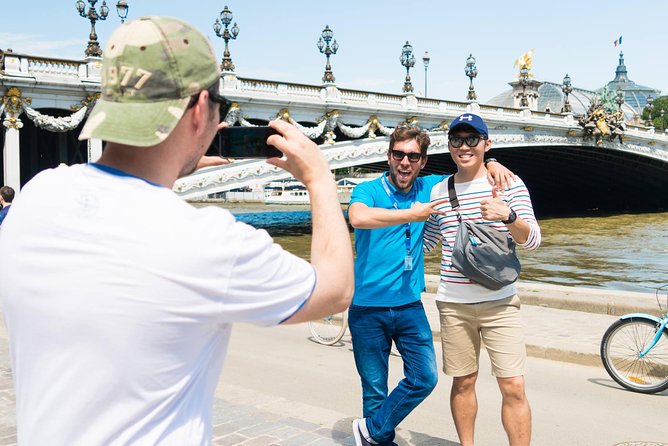 Paris Highlights Bike Tour With Eiffel Tower, Louvre and Notre-Dame - Inclusions