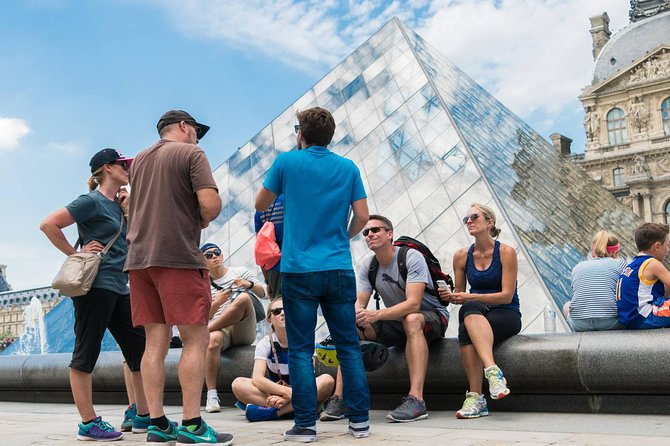 Paris Highlights Bike Tour With Eiffel Tower, Louvre and Notre-Dame - Expert Guides