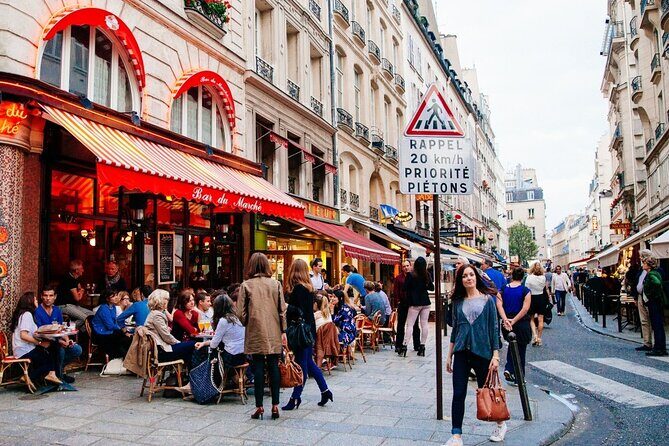 Paris Highlights Private Bike Tour With Expert Local Guide - Practical Considerations