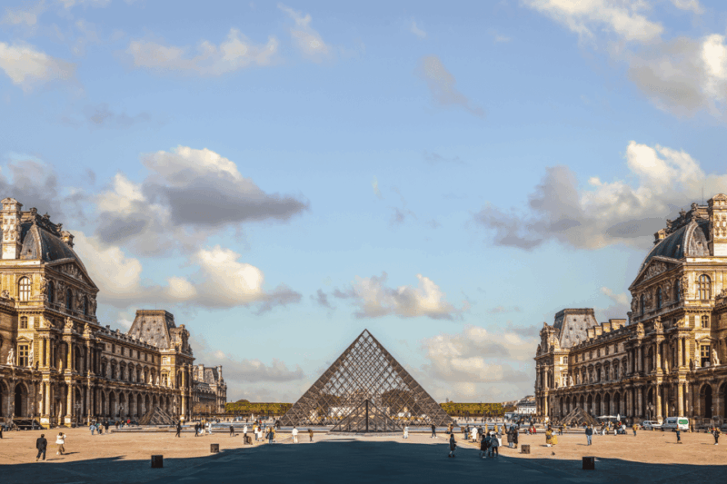 Paris Historic Islands Walk: Seine, Notre Dame & Louvre View - Booking Information