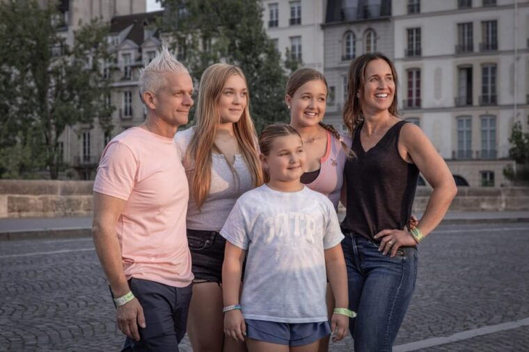 Paris Historic Islands Walk: Seine, Notre Dame & Louvre View - Itinerary Highlights