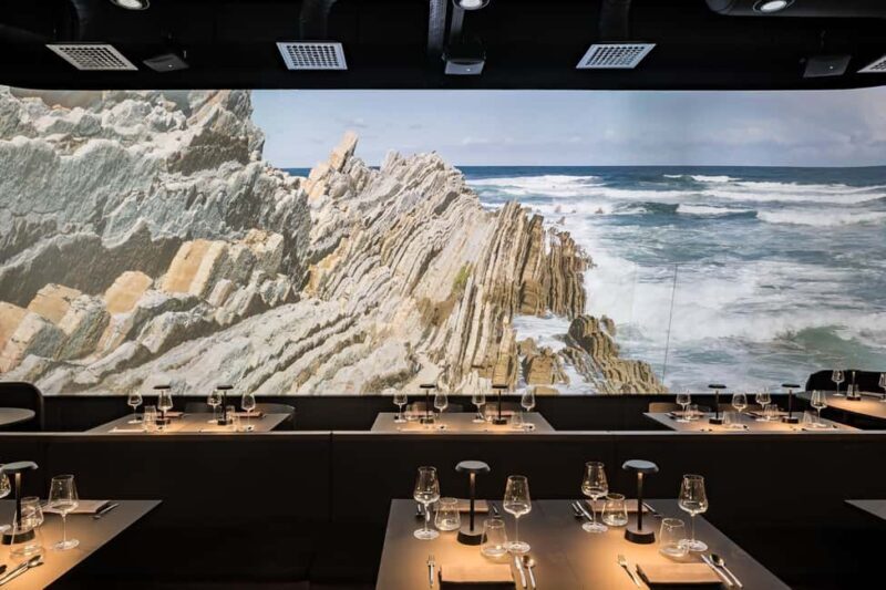 Paris: Immersive Fine Dining Meets Art in an Ancient Cinema - Good To Know