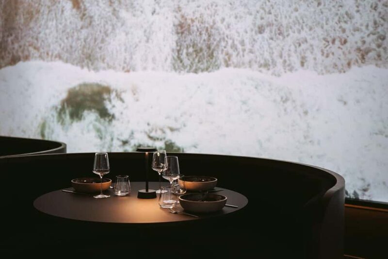 Paris: Immersive Fine Dining Meets Art in an Ancient Cinema - The Setting: An Art-Deco Cinema with a Rich Past