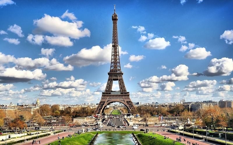 Paris in One Day Tour from Amsterdam - Key points before you book