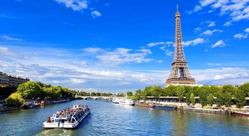 Paris in One Day Tour from Amsterdam - Who gets the best value from this trip