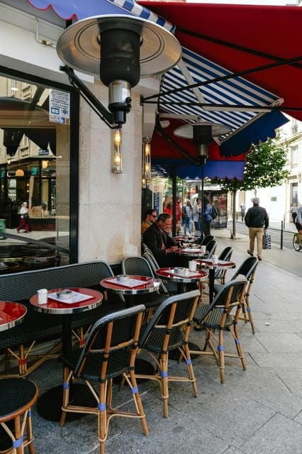 Paris in Winter: 3 Days of Adventure With a Local Guide - Good To Know