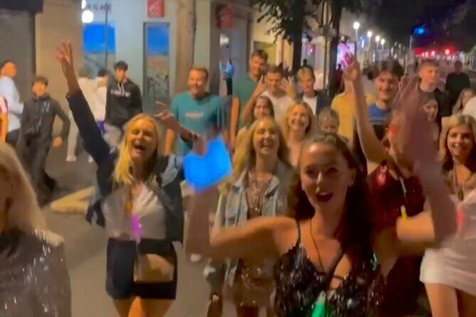 Paris International Pub Crawl with Free Shots & Fun Games - Why This Tour Delivers Value