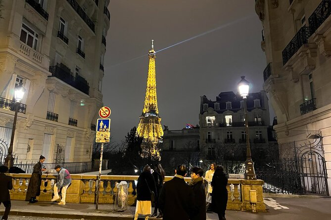 Paris' Iron Lady: A Self-Guided Audio Tour - Highlights of the Eiffel Tower