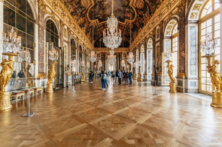 Paris: Kings Louis XV and XVI Private Apartments VIP Tour - Exploring the State Apartments
