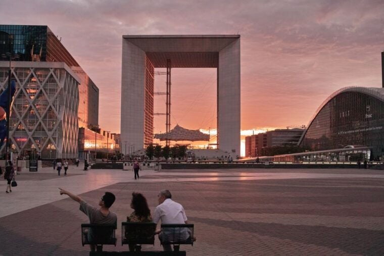 Paris: La Défense Private Guided Tour - Tour Highlights and Features