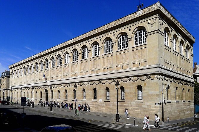 Paris: Latin Quarter Highlights Private Walking Tour - The Sum Up