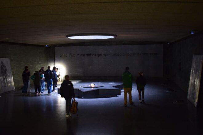 Paris: Le Marais District Jewish History Guided Walking Tour - Customer Reviews