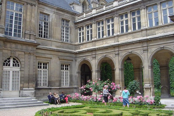 Paris Le Marais Historical Walking Tour With Wine and Cheese Tasting - Tour Overview and Details