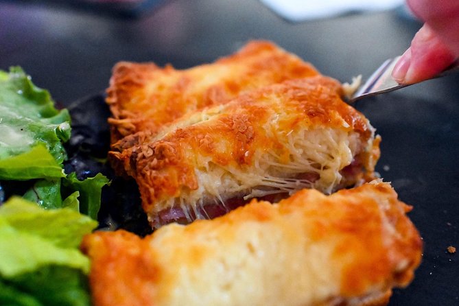 Paris Le Marais Private Walking Food Tour With Secret Food Tours - Meeting Point and Cancellation Policy