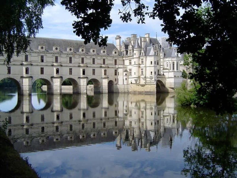 Paris: Loire Valley Castles Tour with Wine Tasting - Good To Know