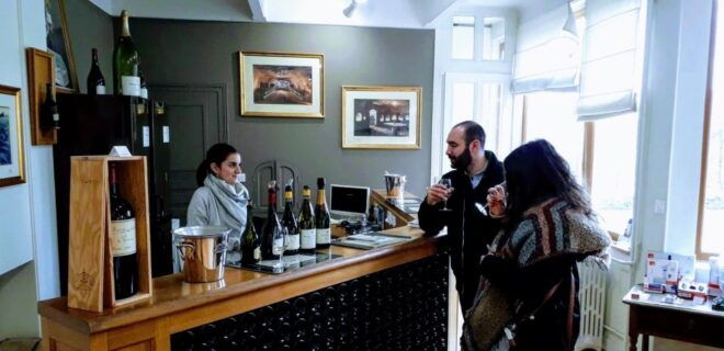 Paris: Loire Valley Chambord Castle, Wine Tasting & Lunch - Review Summary