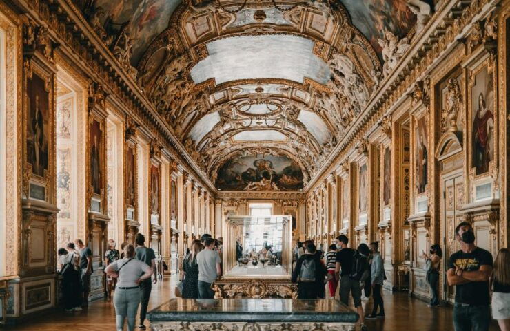 Paris: Louvre In-App Audio Tour & Admission (EN, IT) - Tour Details