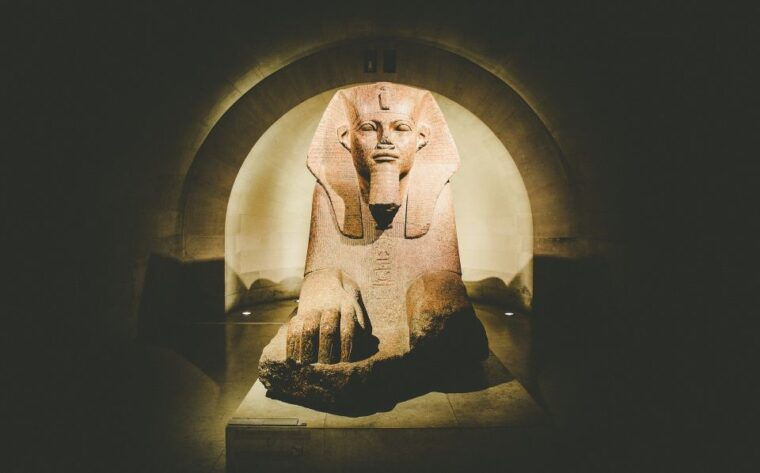 Paris: Louvre Masterpieces Private Tour With Reserved Entry - Key Artworks You Will See