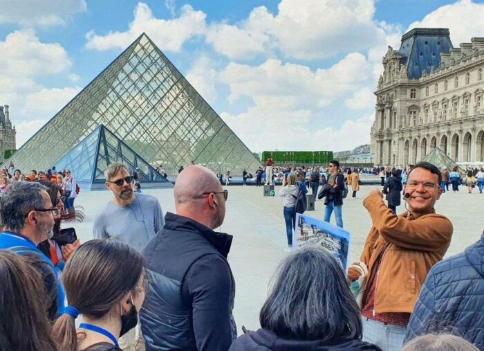 Paris: Louvre Mona Lisa Discovery Guided Tour With Ticket - Tips for Your Visit
