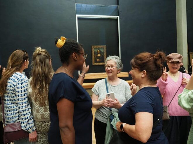 Paris: Louvre Museum and Mona Lisa Evening Private Tour - Unique Benefits