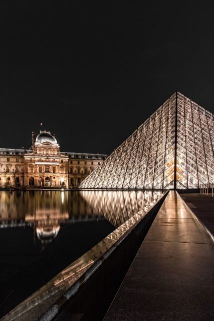 Paris: Louvre Museum Highlights and LGBTQ History Tour - Good To Know