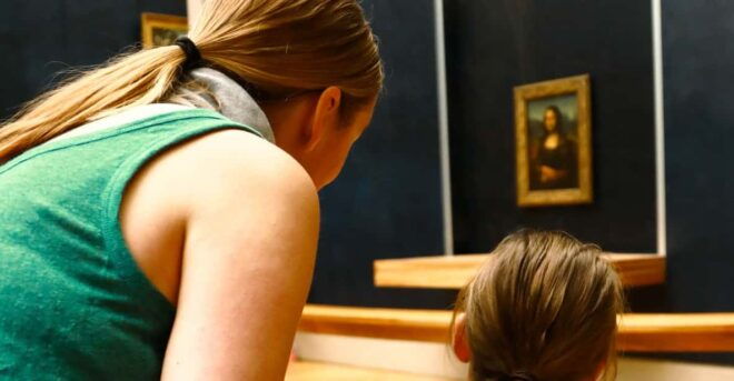 Paris: Louvre Museum & Mona Lisa Early Morning Private Tour - Guided Experience