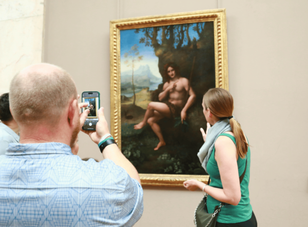 Paris: Louvre Museum & Mona Lisa Early Morning Private Tour - Mona Lisa Insights