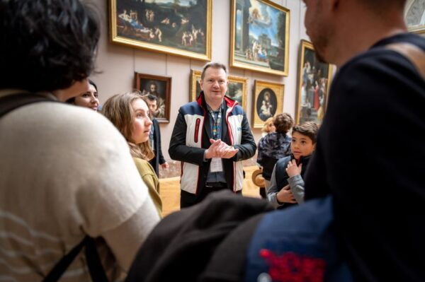 Paris: Louvre Museum Private Family Tour Designed for Kids - What to Bring and Not Allowed