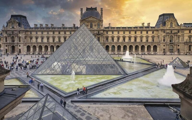 Paris: Louvre Museum Skip-the-Line Guided Tour - Good To Know
