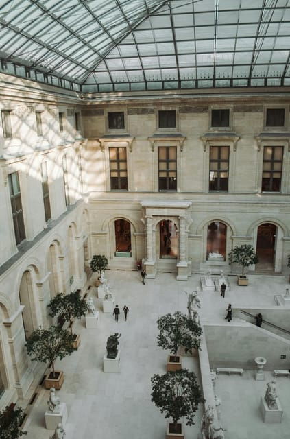 Paris: Louvre Museum Small-group Guided Tour - Key Points