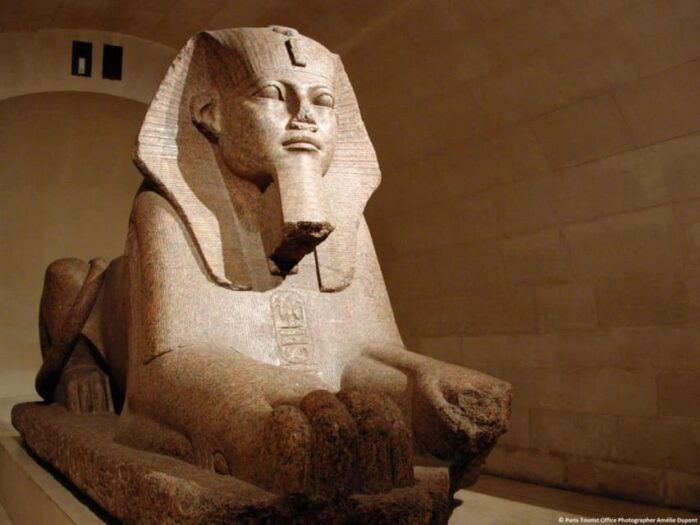 Paris: Louvre Museum Ticket With Masterpieces Audio Guide - Planning Your Visit